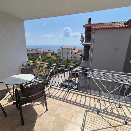 דוגי ראט Apartments And Rooms Mamic מראה חיצוני תמונה