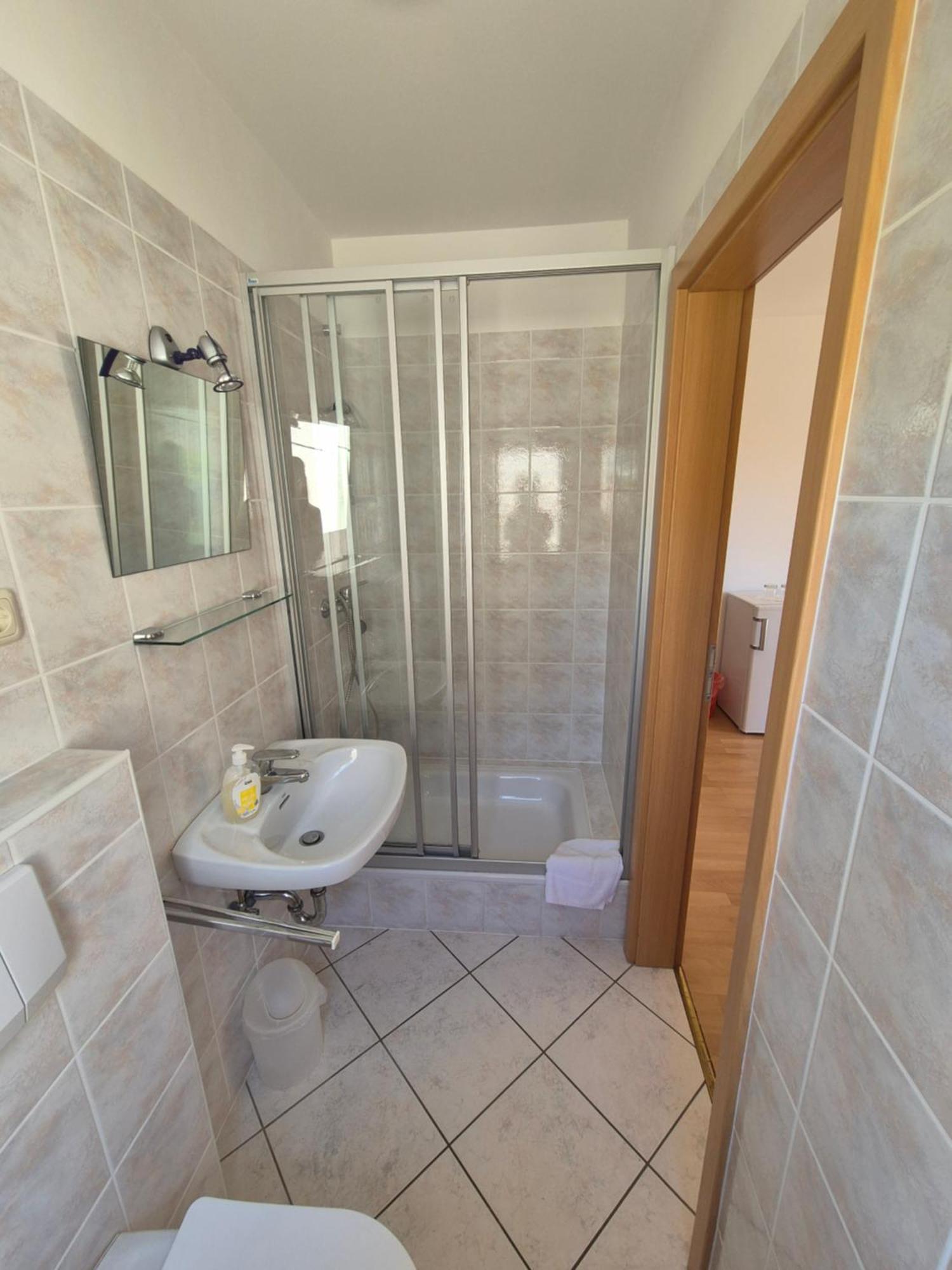 דוגי ראט Apartments And Rooms Mamic מראה חיצוני תמונה
